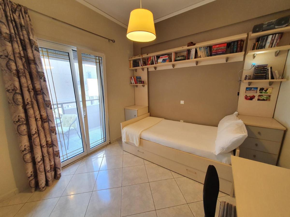 Family Cozy Apartment 伊拉克利翁 外观 照片