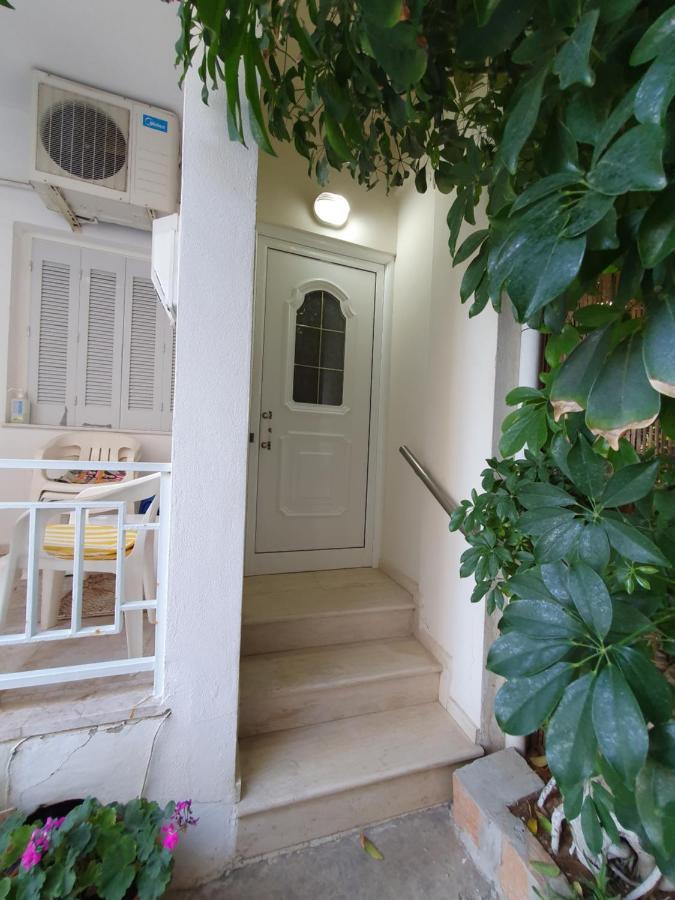 Family Cozy Apartment 伊拉克利翁 外观 照片