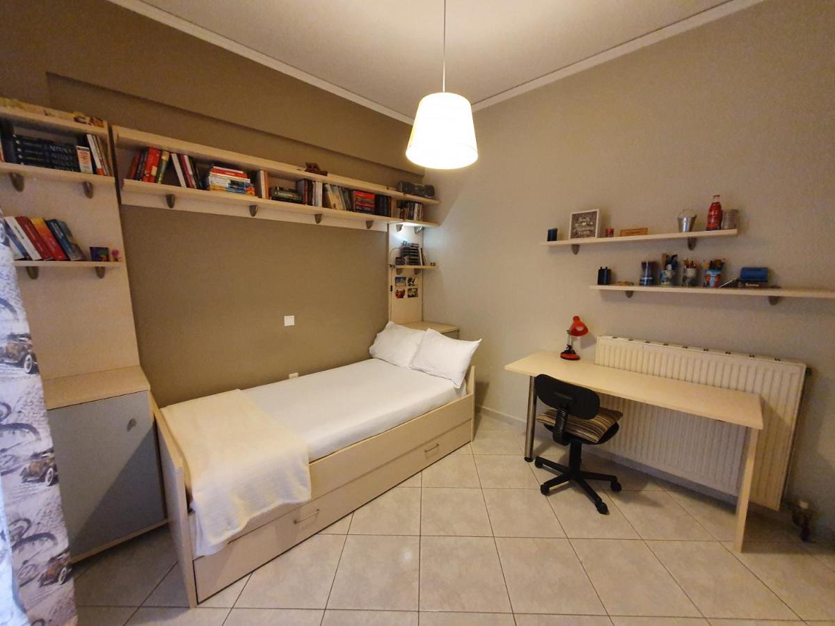 Family Cozy Apartment 伊拉克利翁 外观 照片