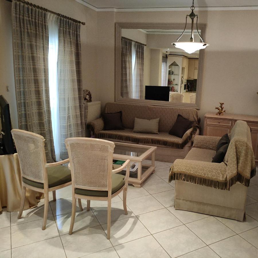 Family Cozy Apartment 伊拉克利翁 外观 照片